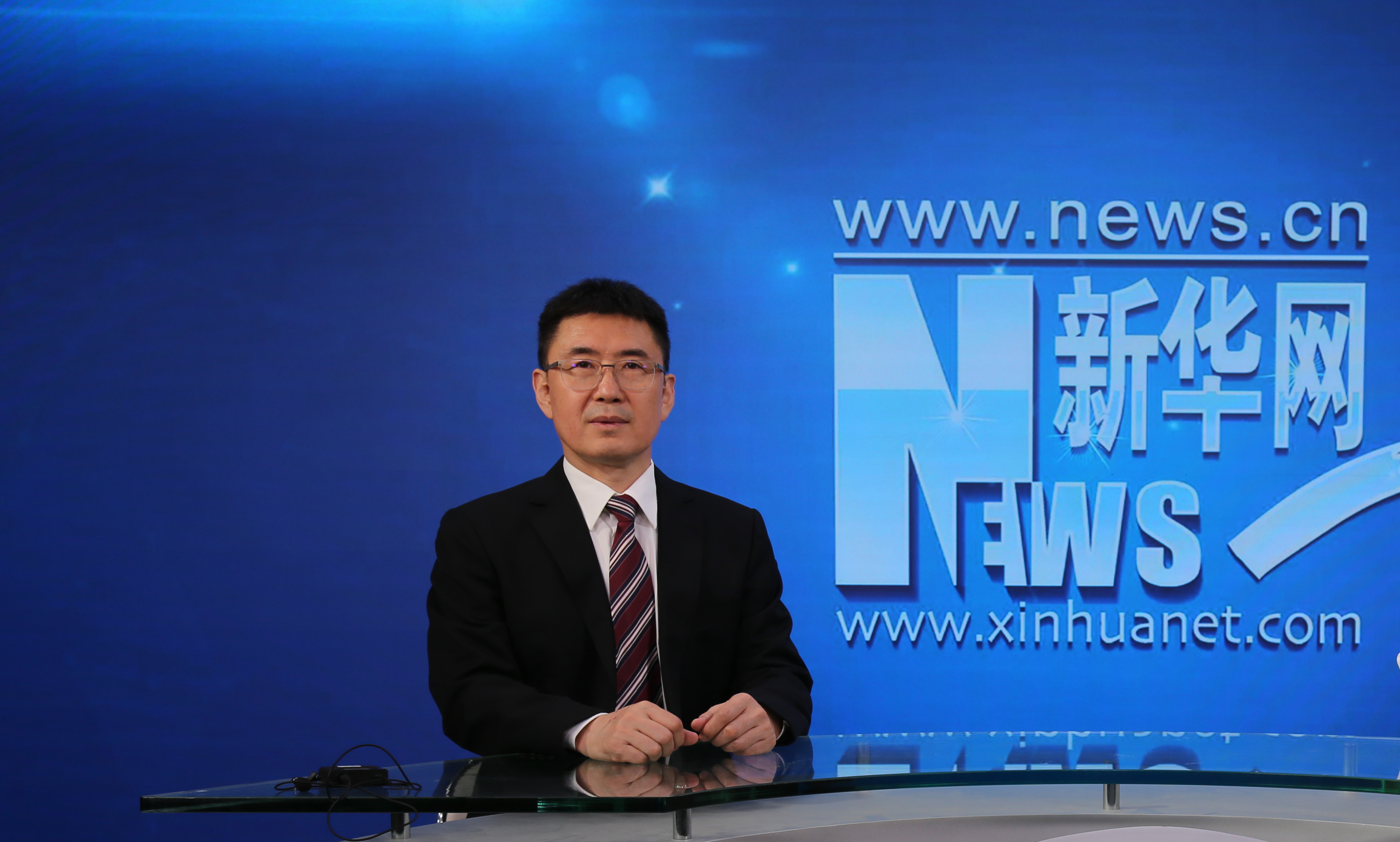 中互会副主任姚成夫做客新华网访谈节目